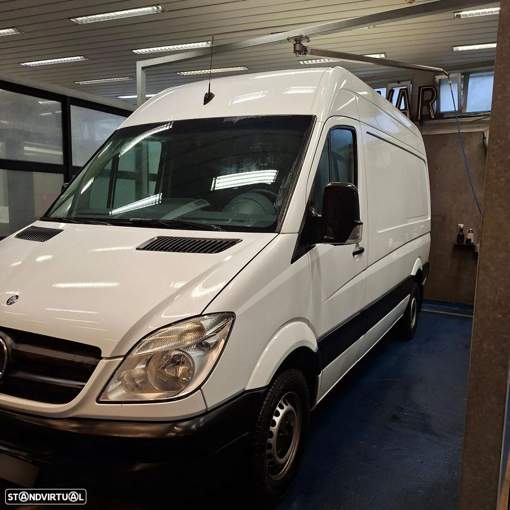 Mercedes-Benz SPRINTER - 7