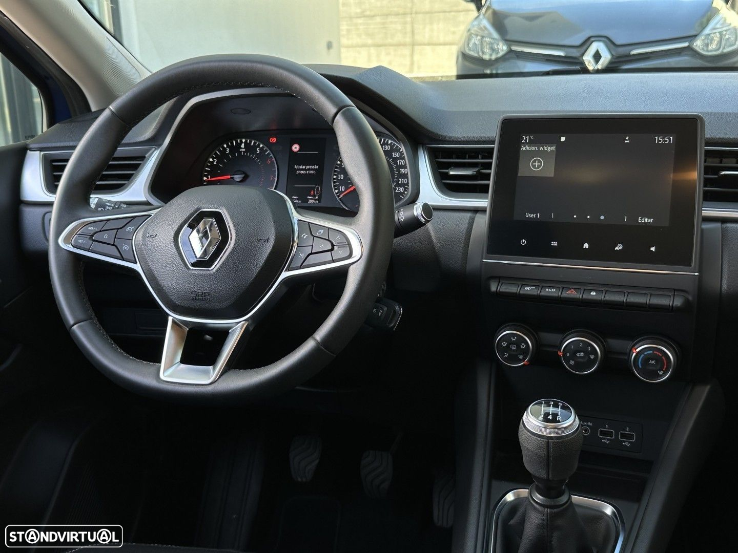 Renault Captur - 30
