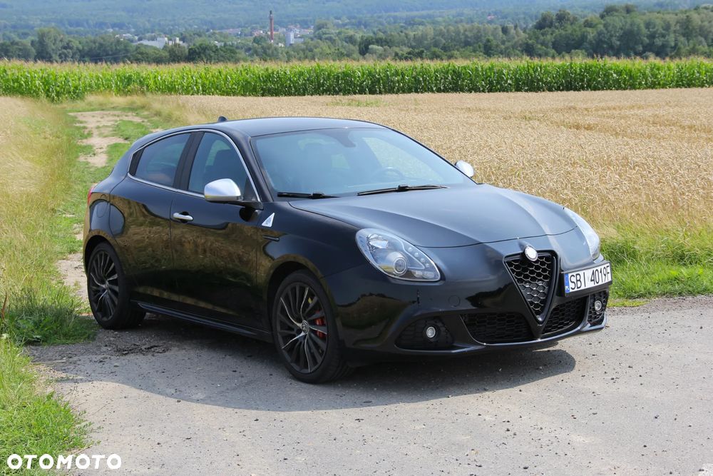 Alfa Romeo Giulietta 1750 TBi Quadrifoglio Verde - 1