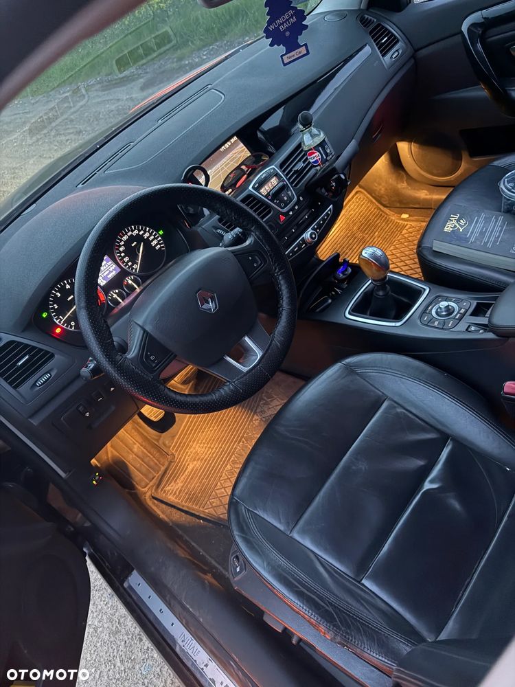Renault Laguna - 8