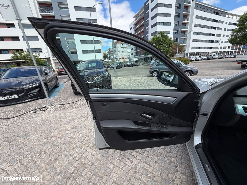BMW 520 dA Executive - 20