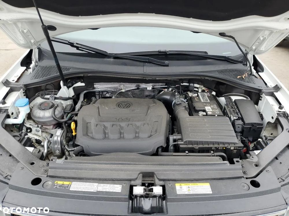 Volkswagen Tiguan - 11