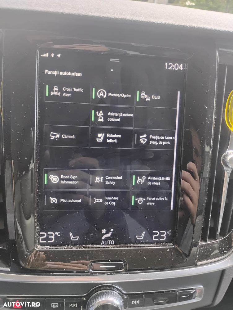 Volvo S90 D5 AWD Momentum - 9