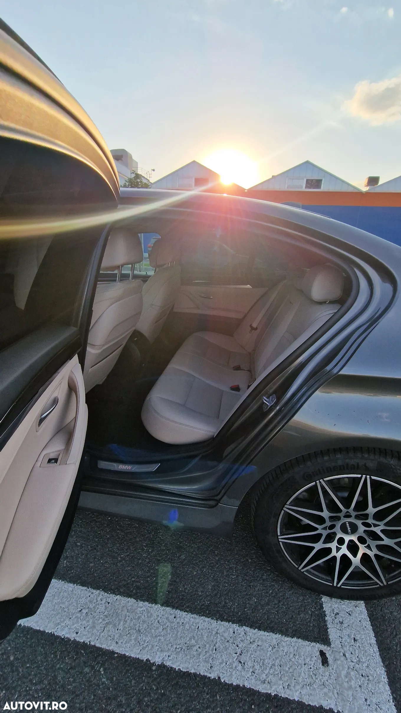 BMW Seria 5 530d xDrive - 5