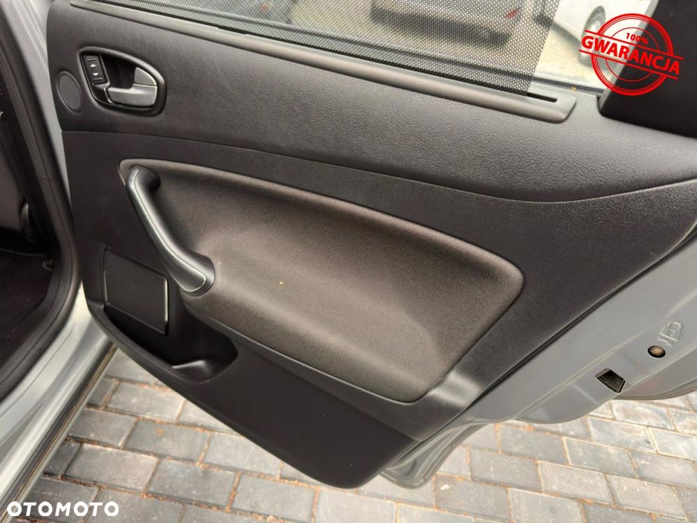 Ford Mondeo 2.0 Viva Titanium - 24