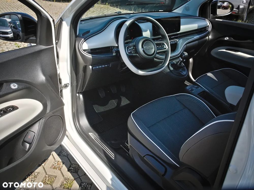 Fiat 500 1.0 GSE La Prima - 12