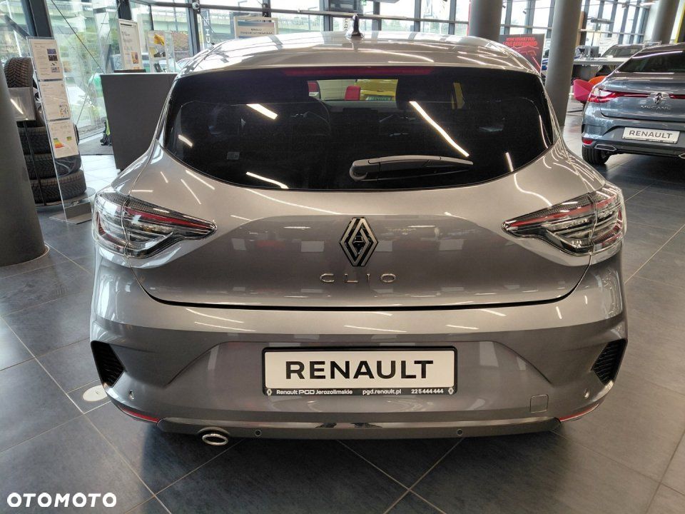 Renault Clio - 12
