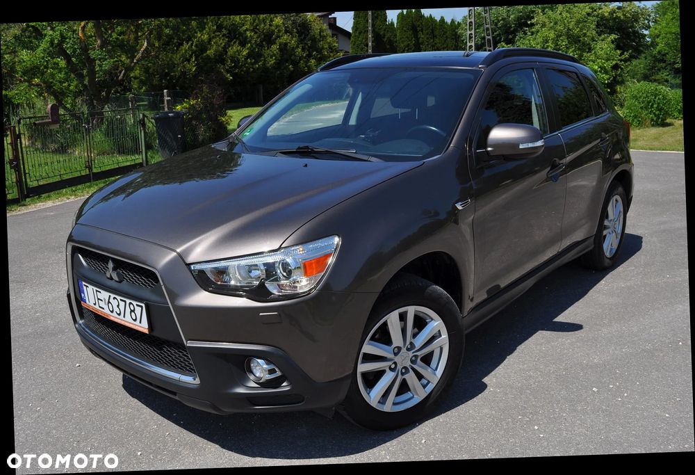 Mitsubishi ASX - 3