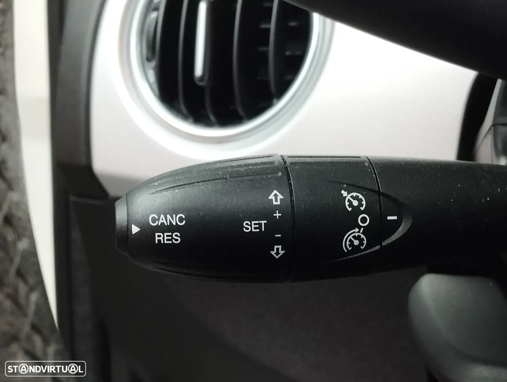 Fiat 500 1.0 Hybrid Connect - 21