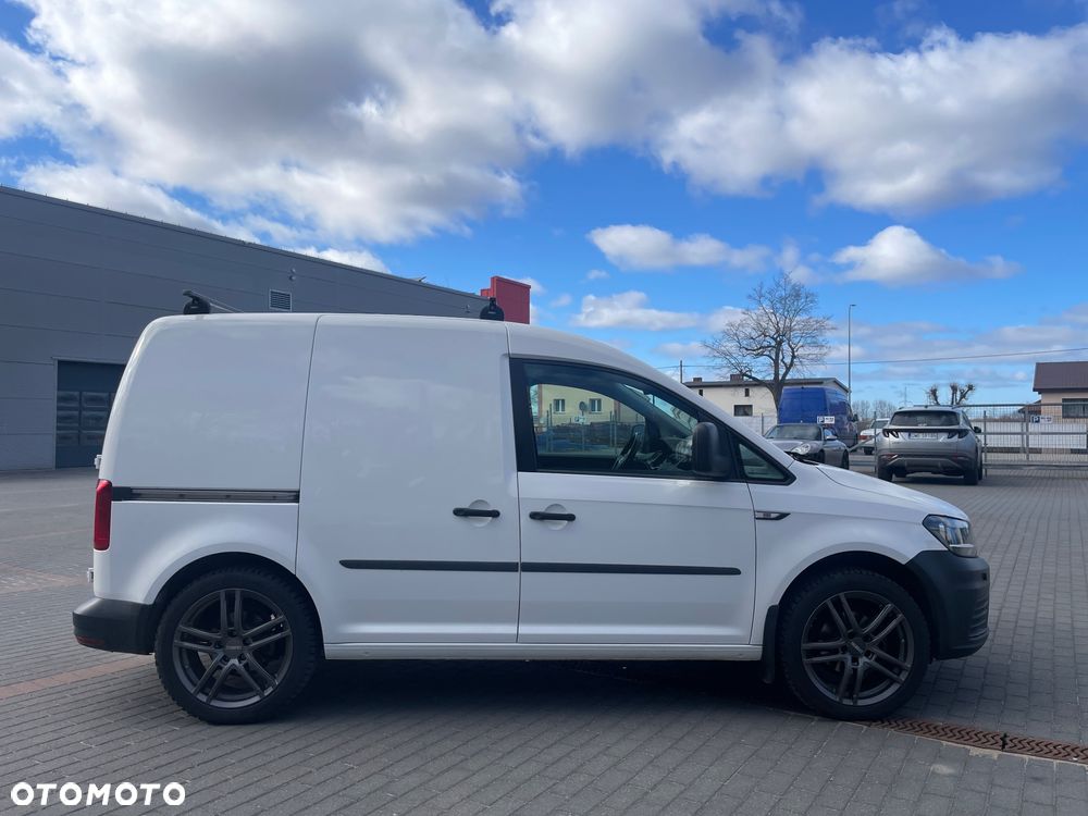 Volkswagen Caddy - 4