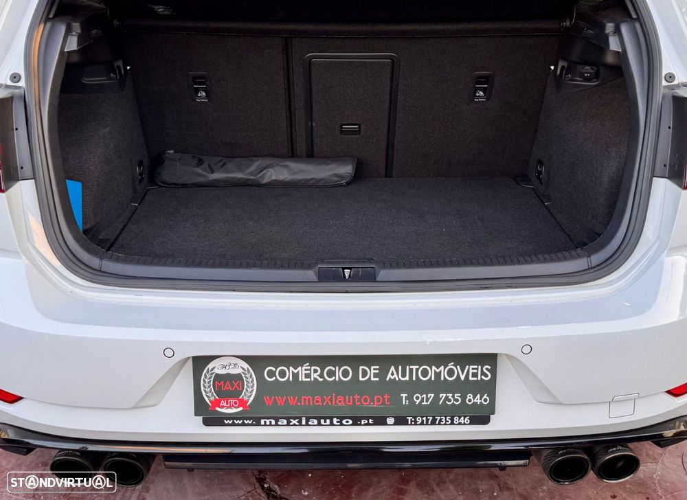 VW Golf GTI Performance BlueMotion DSG - 11