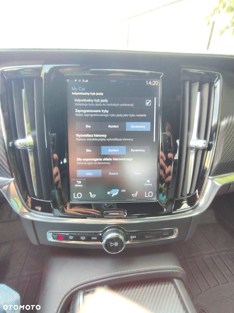 Volvo S90 D5 AWD R-Design - 16