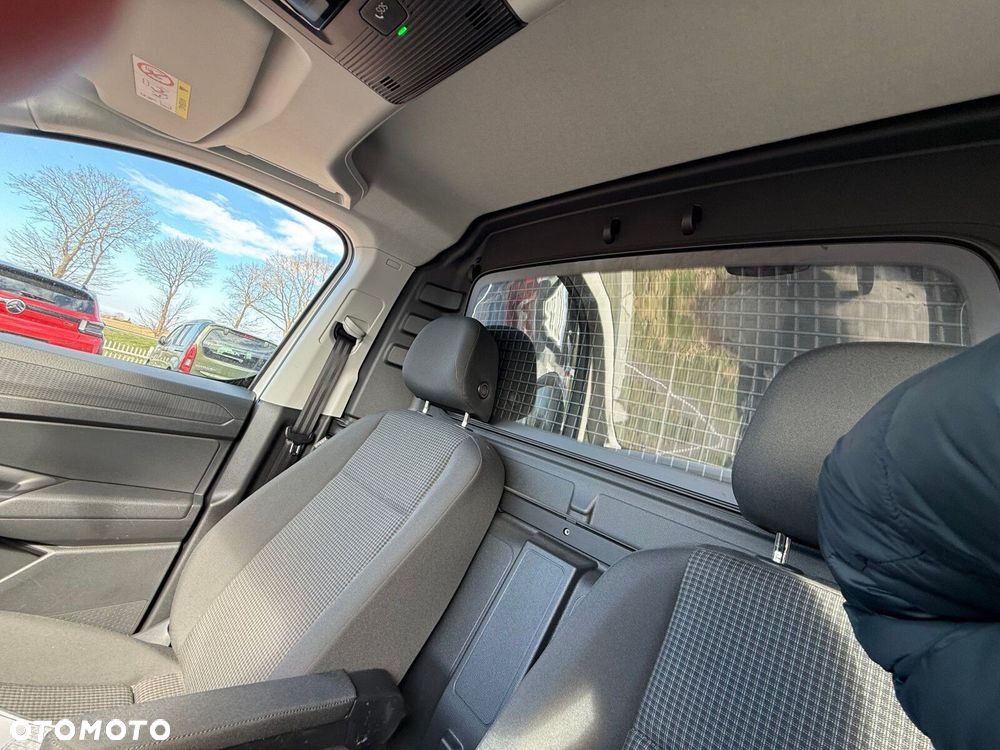 Volkswagen Caddy - 17