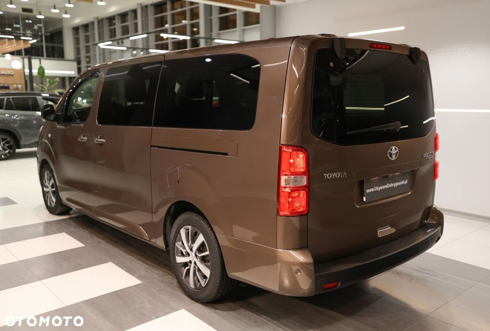 Toyota Proace Verso 2.0 D4-D Long Family - 4