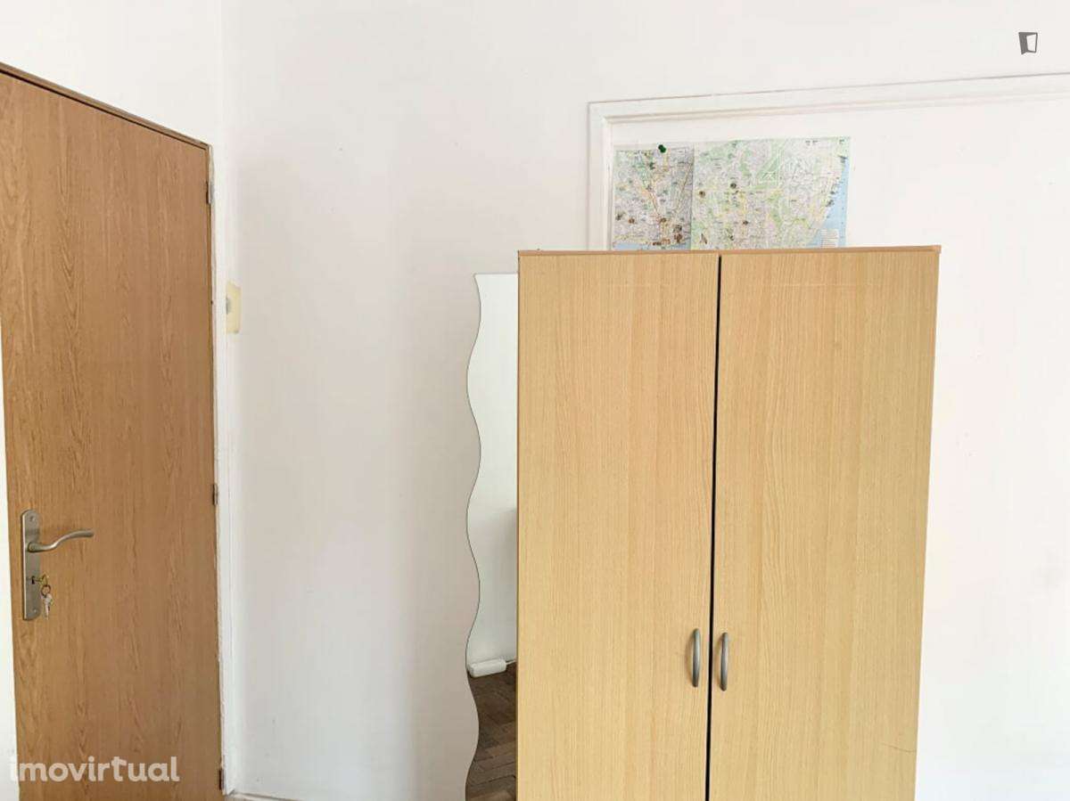 Quarto - localizado em Arroios Lisbon - Grande imagem: 3/20
