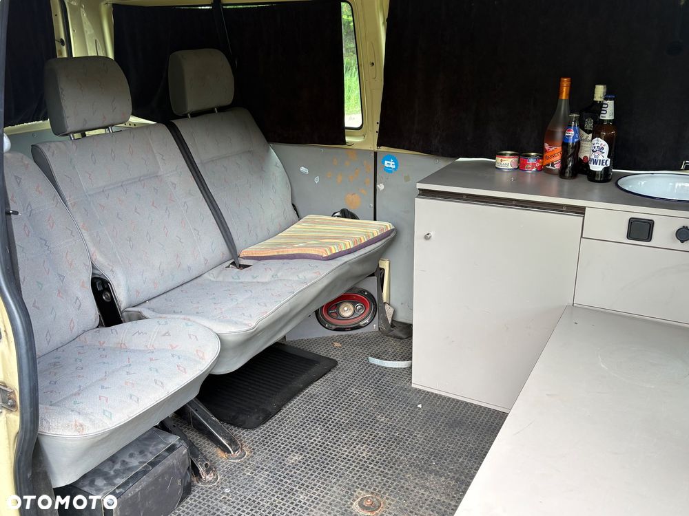 Volkswagen Transporter T4 - 9