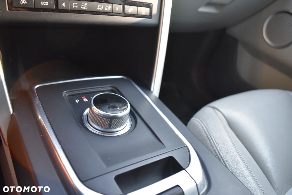 Land Rover Discovery Sport - 19