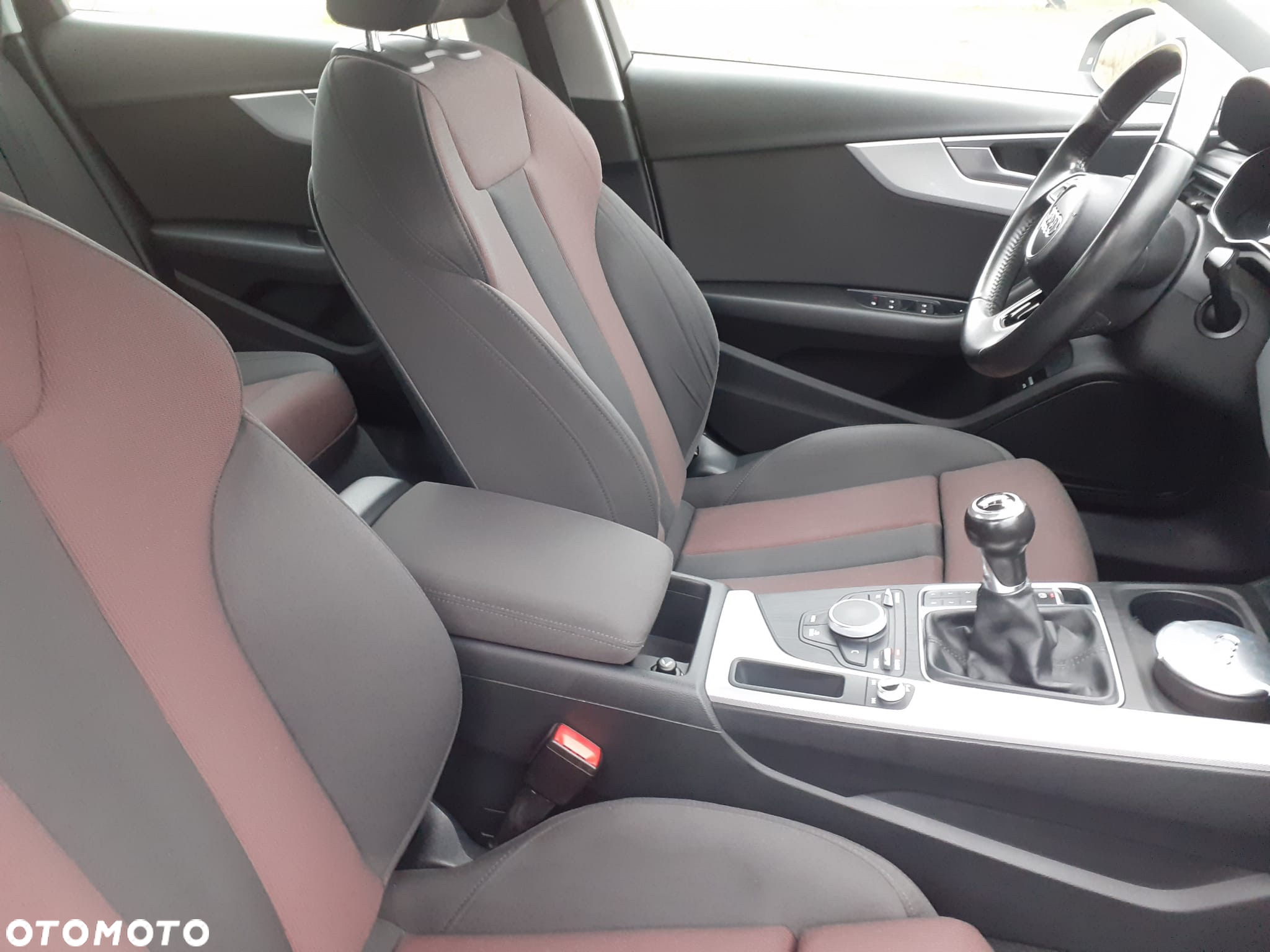 Audi A4 2.0 TDI Sport - 13
