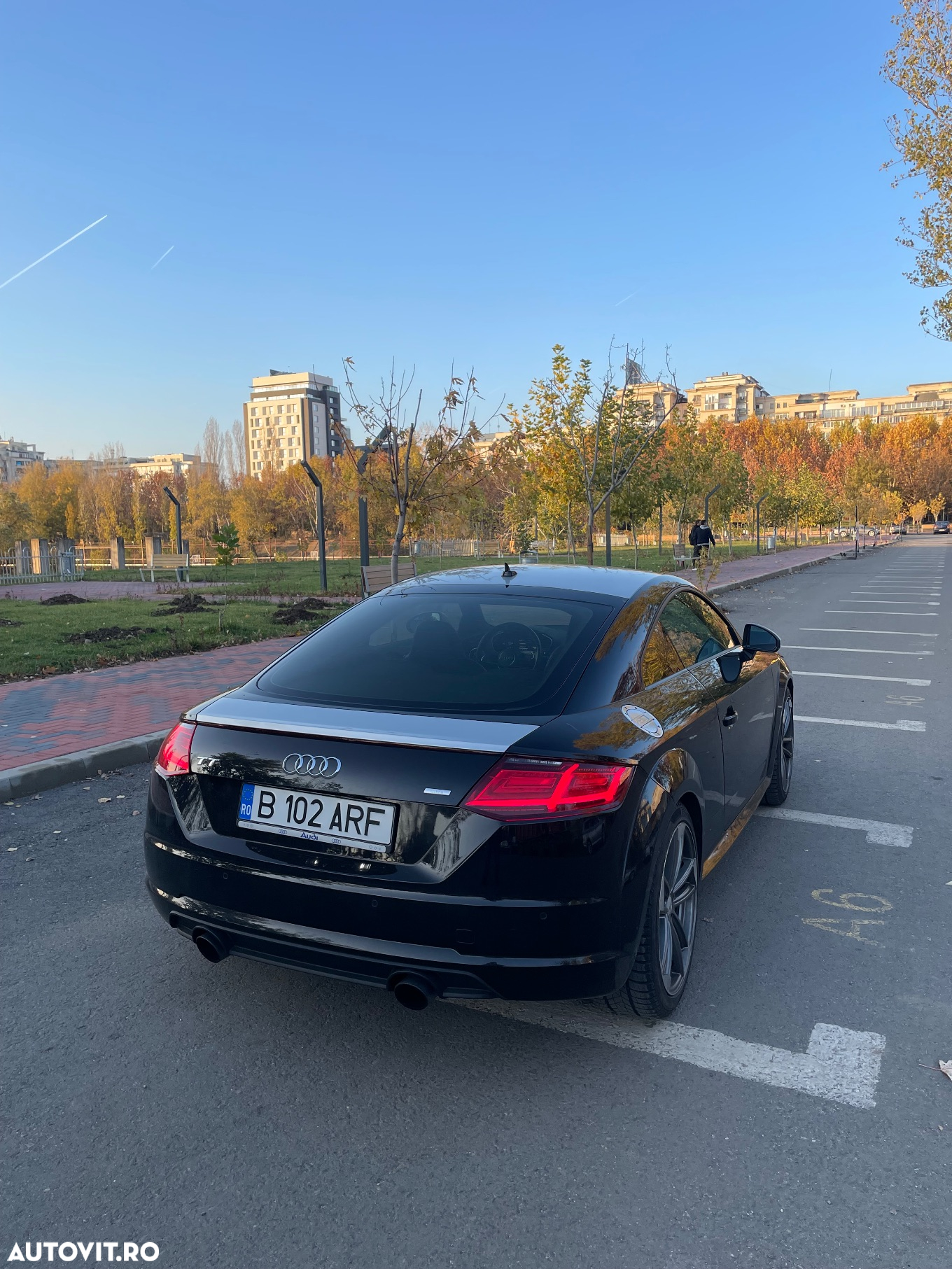 Audi TT Coupe 2.0 TDI ultra - 4
