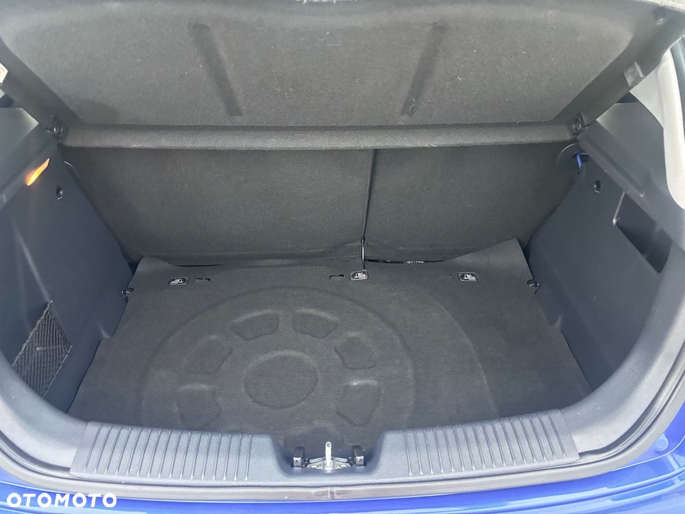 Kia Rio 1.2 Attract - 22