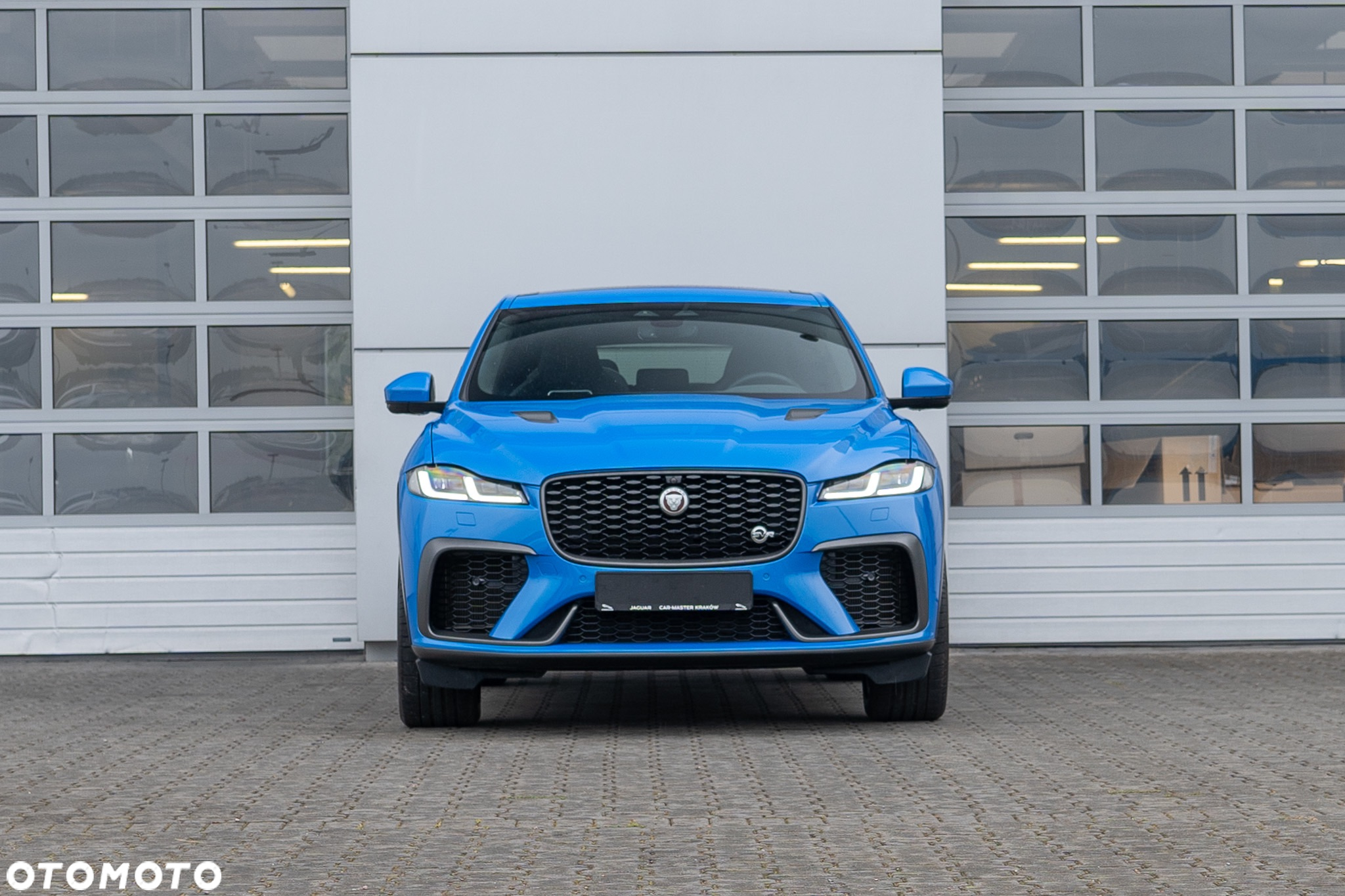 Jaguar F-Pace 5.0 V8 P550 AWD SVR - 3
