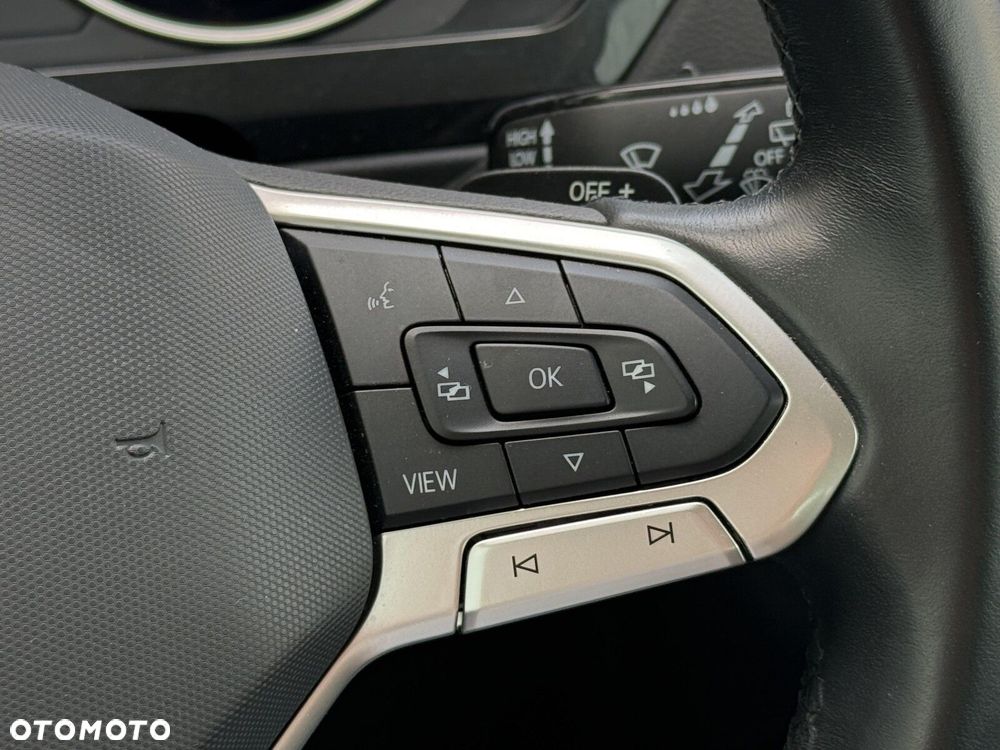 Volkswagen Tiguan - 19