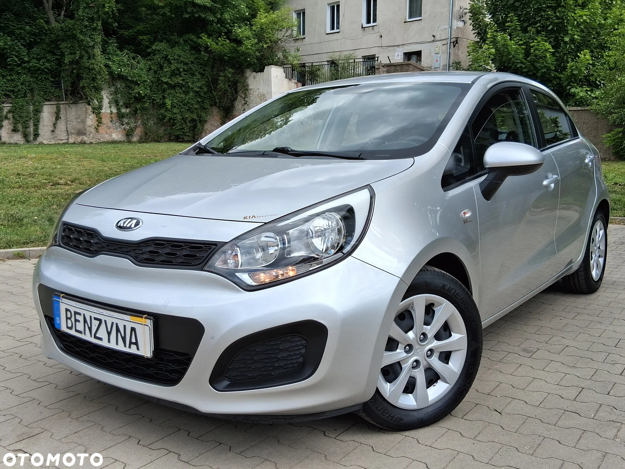 Kia Rio - 2