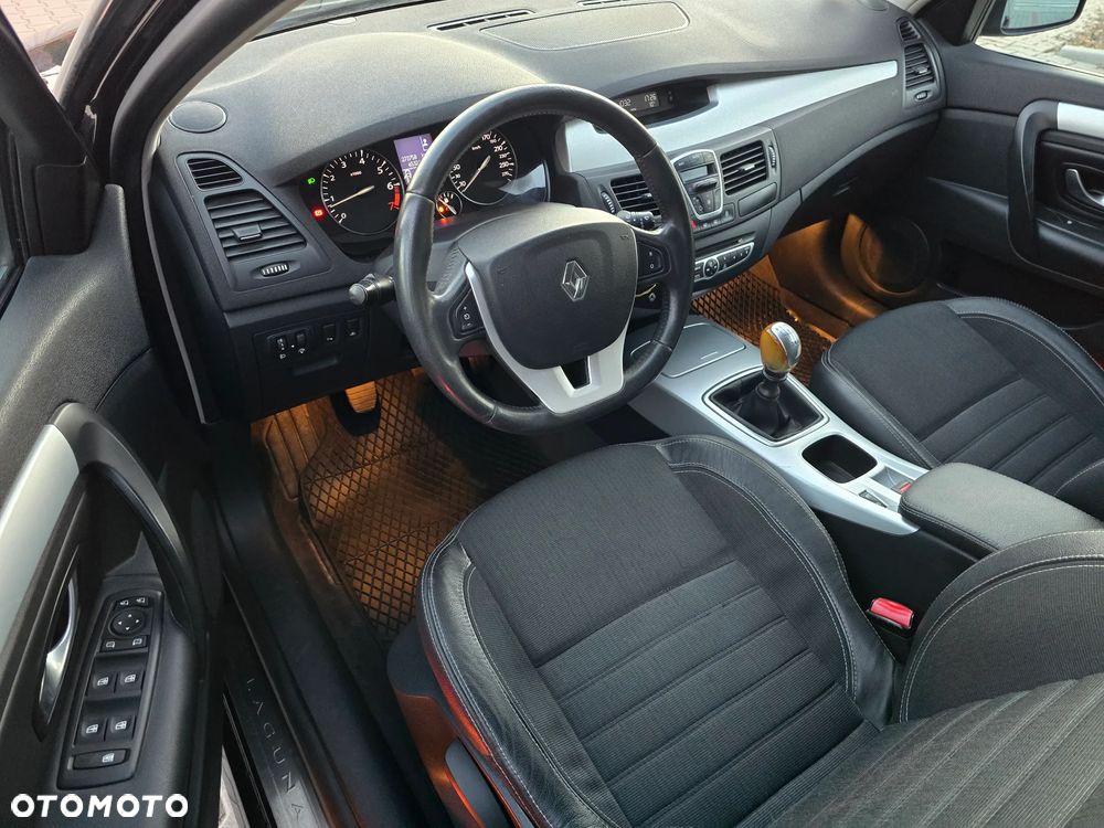 Renault Laguna 2.0 16V 140 Sportway - 8