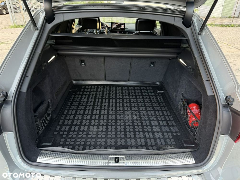 Audi A4 Allroad - 29
