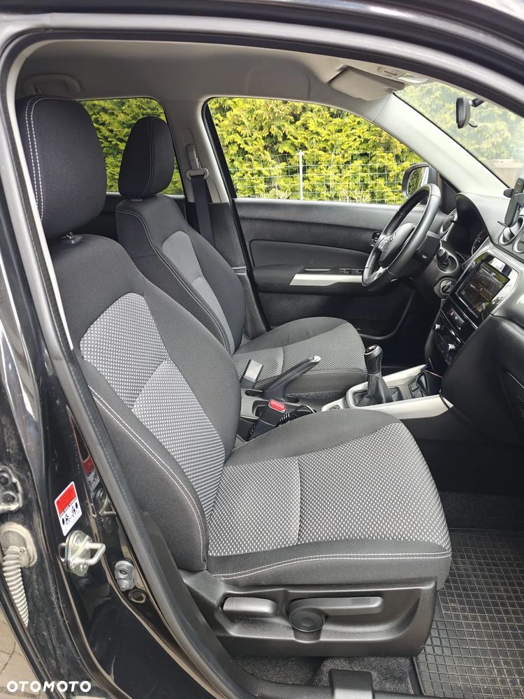 Suzuki Vitara 1.6 Comfort 4WD - 10