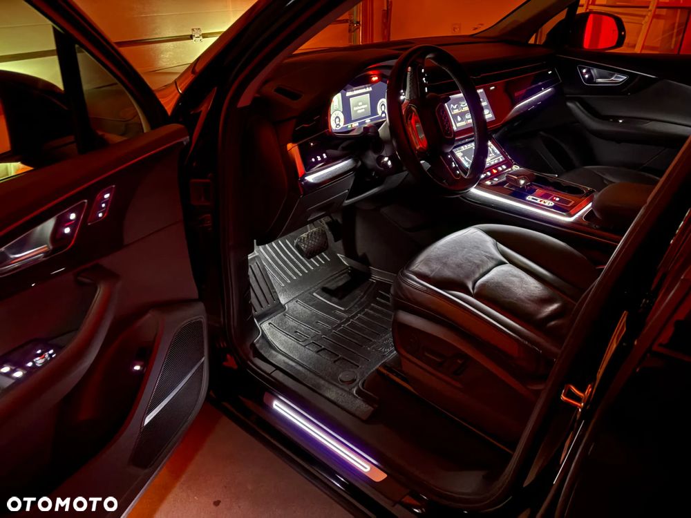 Audi Q7 55 TFSI quattro tiptronic - 39