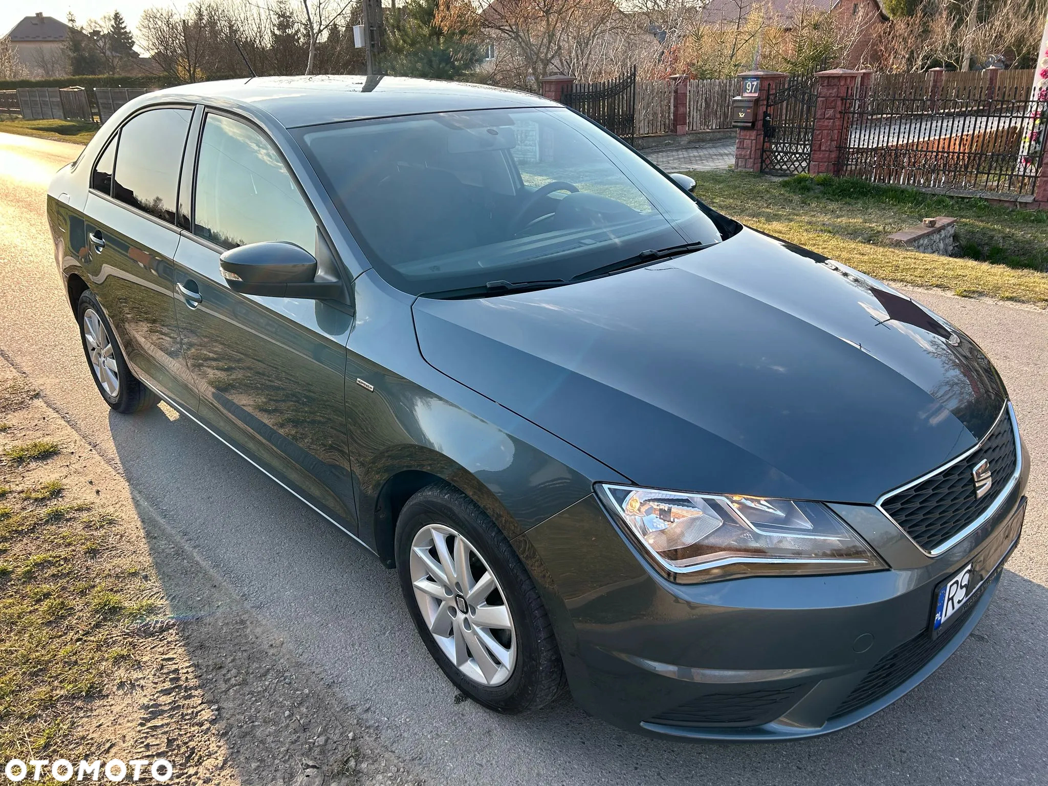 Seat Toledo 1.2 TSI Style - 2