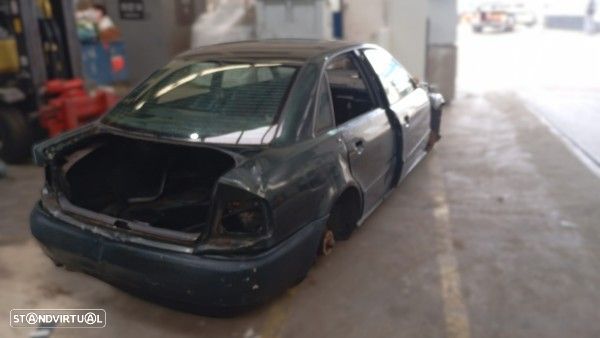 Para Peças Audi A4 (8D2, B5) - 1