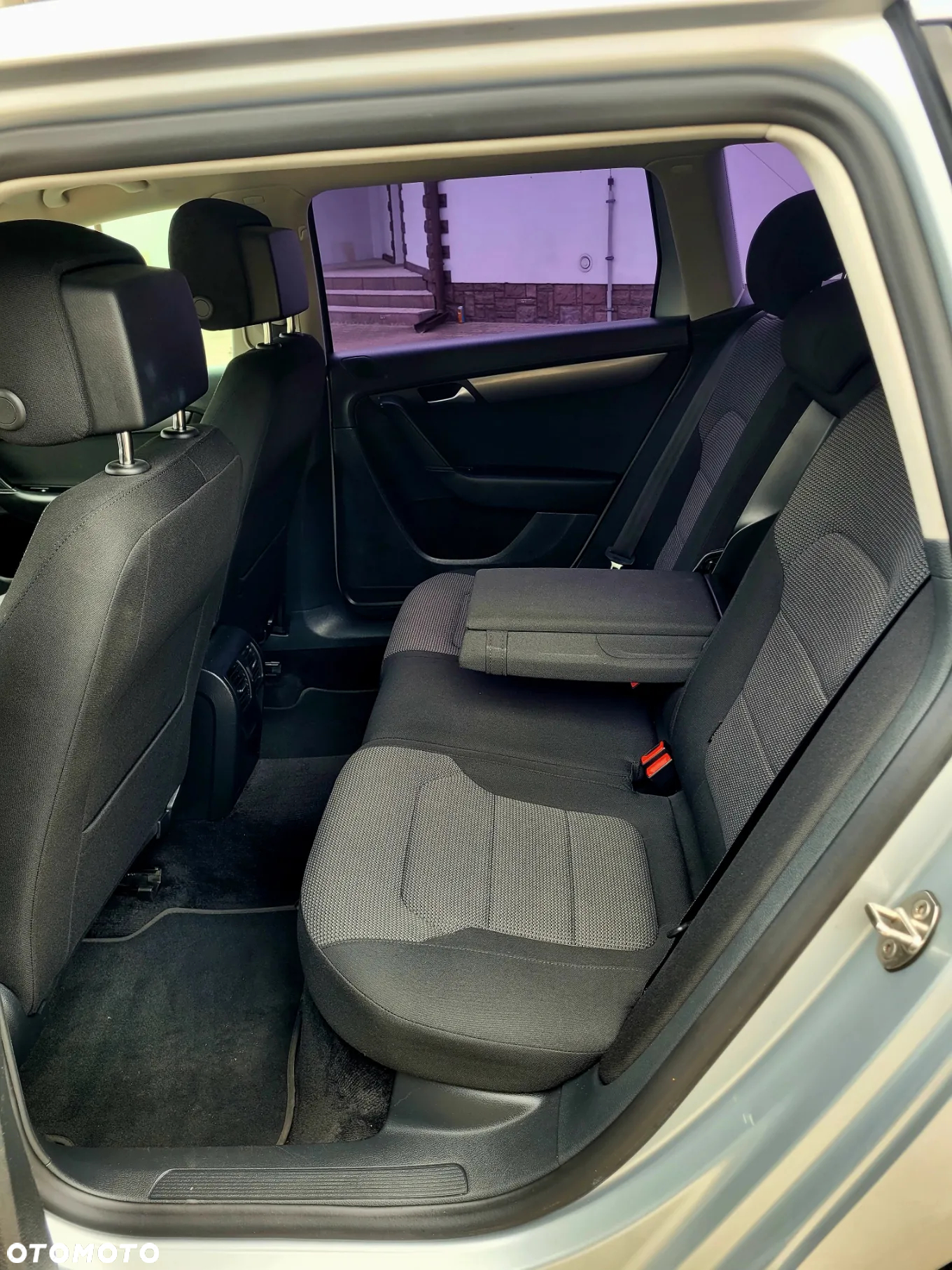 Volkswagen Passat 2.0 TDI Comfortline DSG - 35