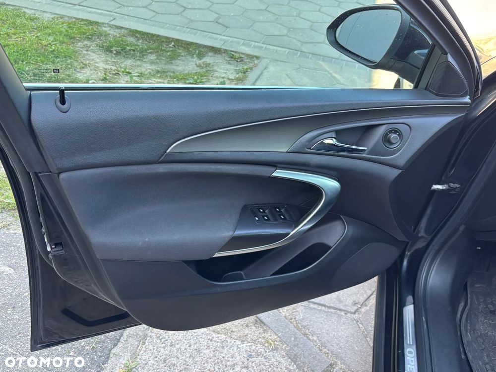 Opel Insignia 2.0 CDTI ecoFLEX - 12