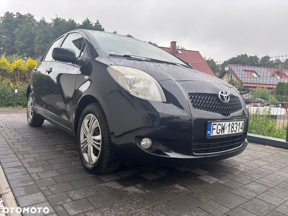 Toyota Yaris 1.3 VVT-i Sol