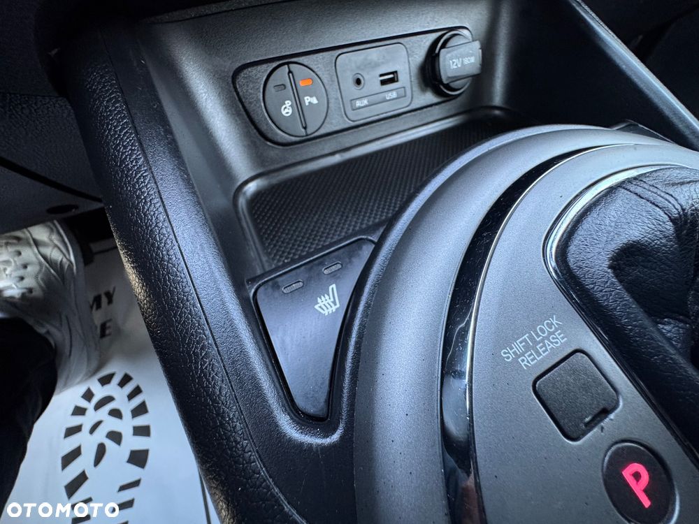 Kia Sportage 2.0 CRDI XL - 35