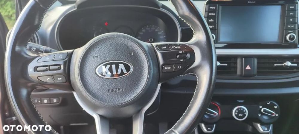Kia Picanto 1.0 L - 10