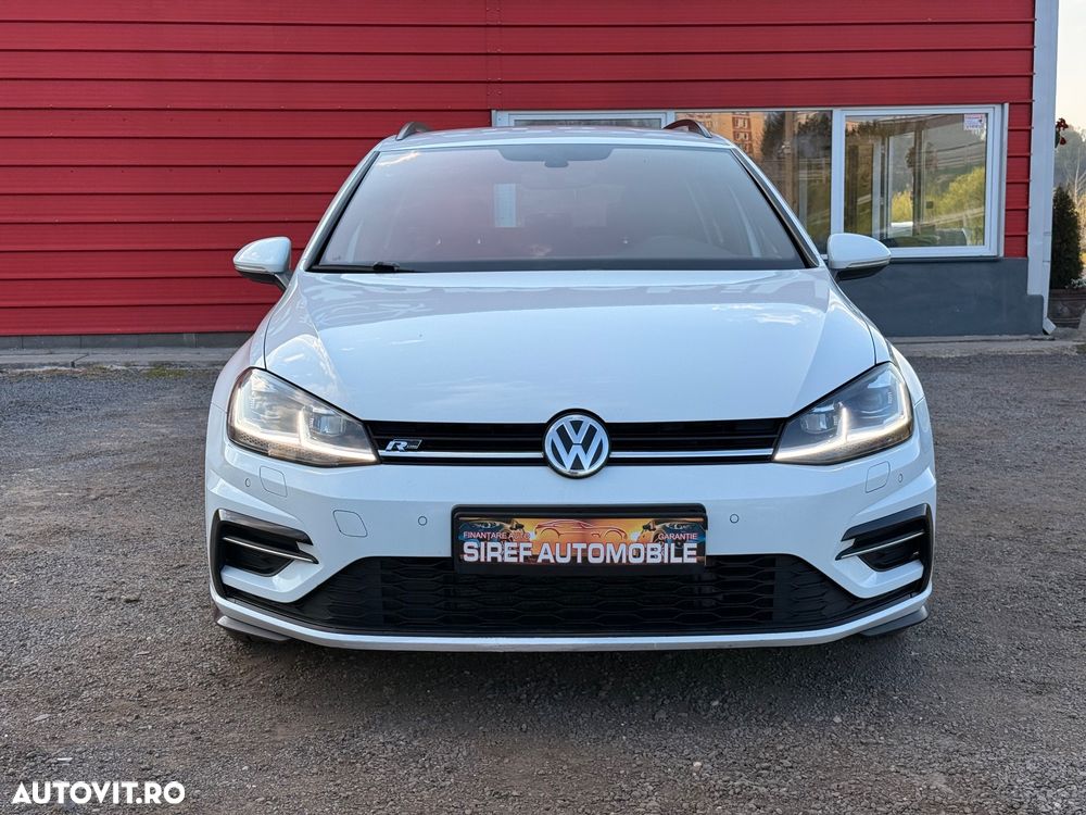 Volkswagen Golf - 2