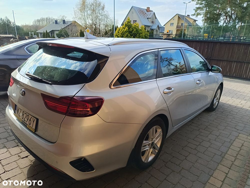 Kia Ceed 1.6 CRDi SCR M DCT - 6