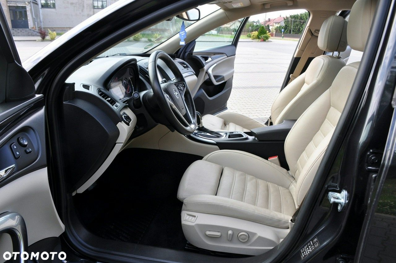 Opel Insignia - 21