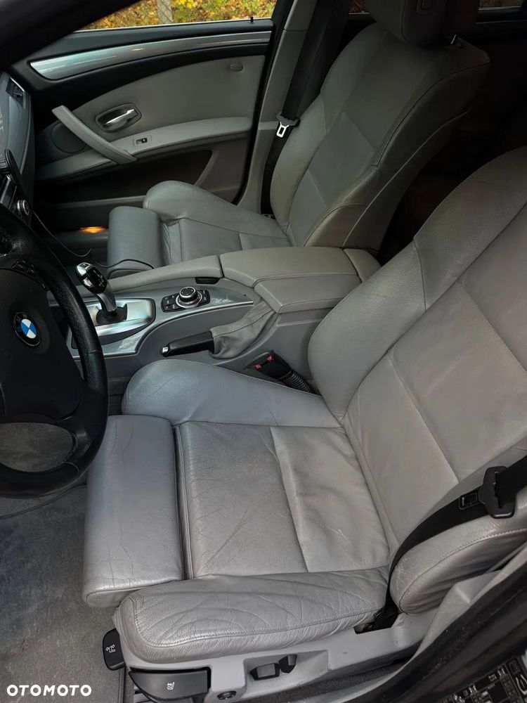 BMW Seria 5 - 25
