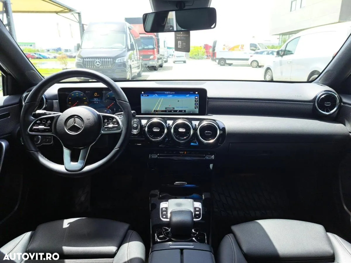 Mercedes-Benz A 180 d Aut. - 13