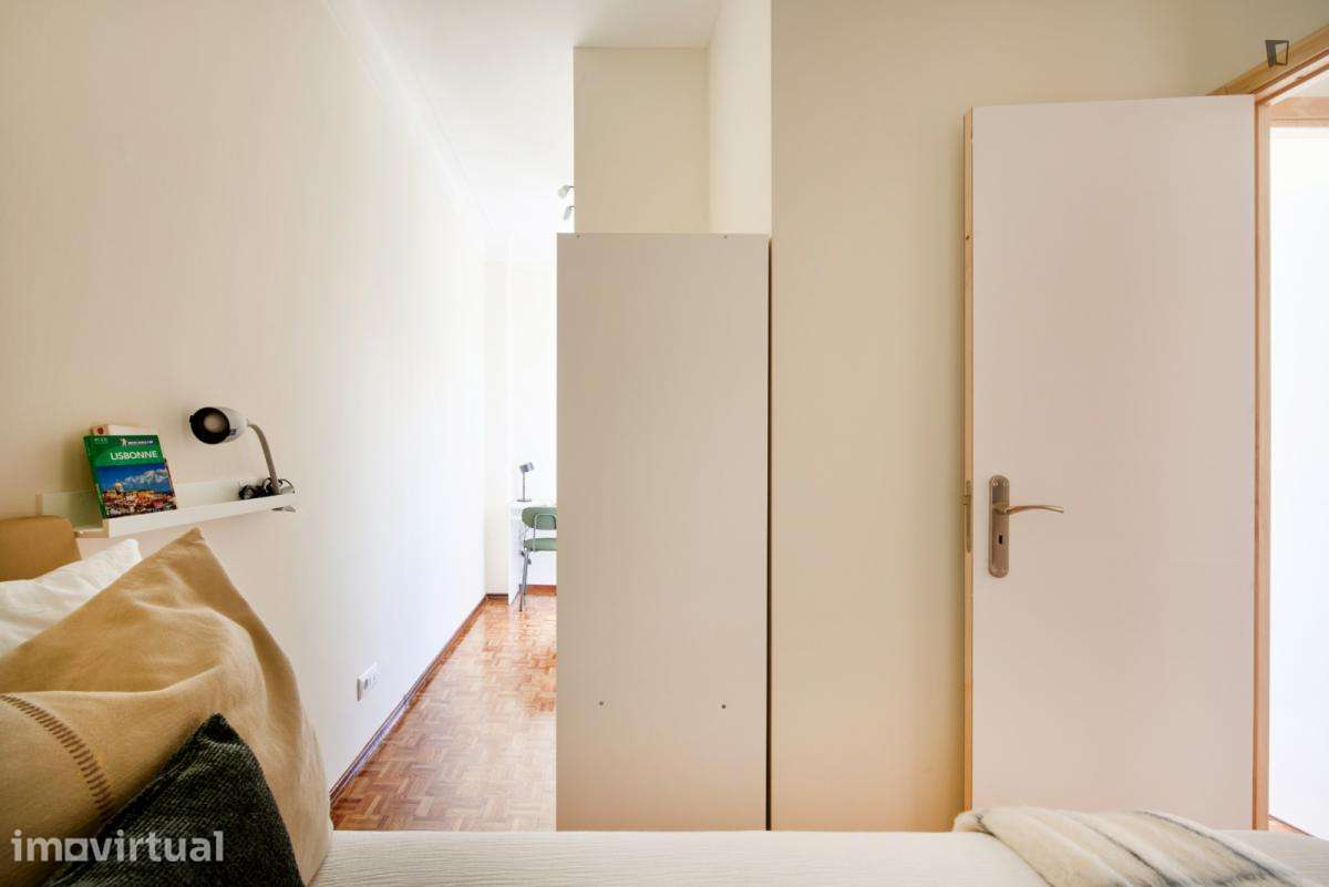 Quarto - localizado em Alvalade Lisbon - Grande imagem: 4/43