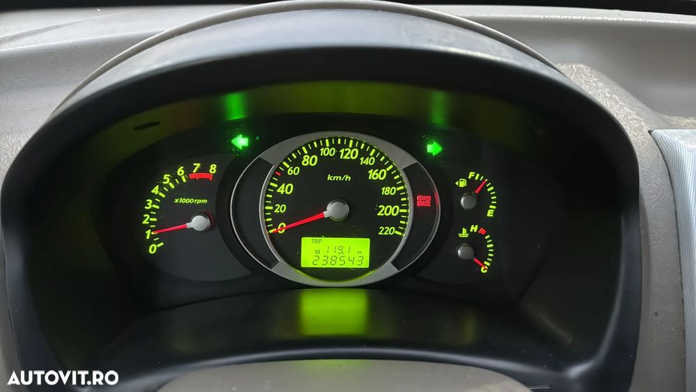 Hyundai Tucson 2.0 DOHC 2WD - 5