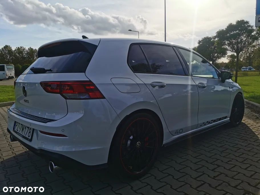 Volkswagen Golf 2.0 TSI OPF DSG GTI - 17