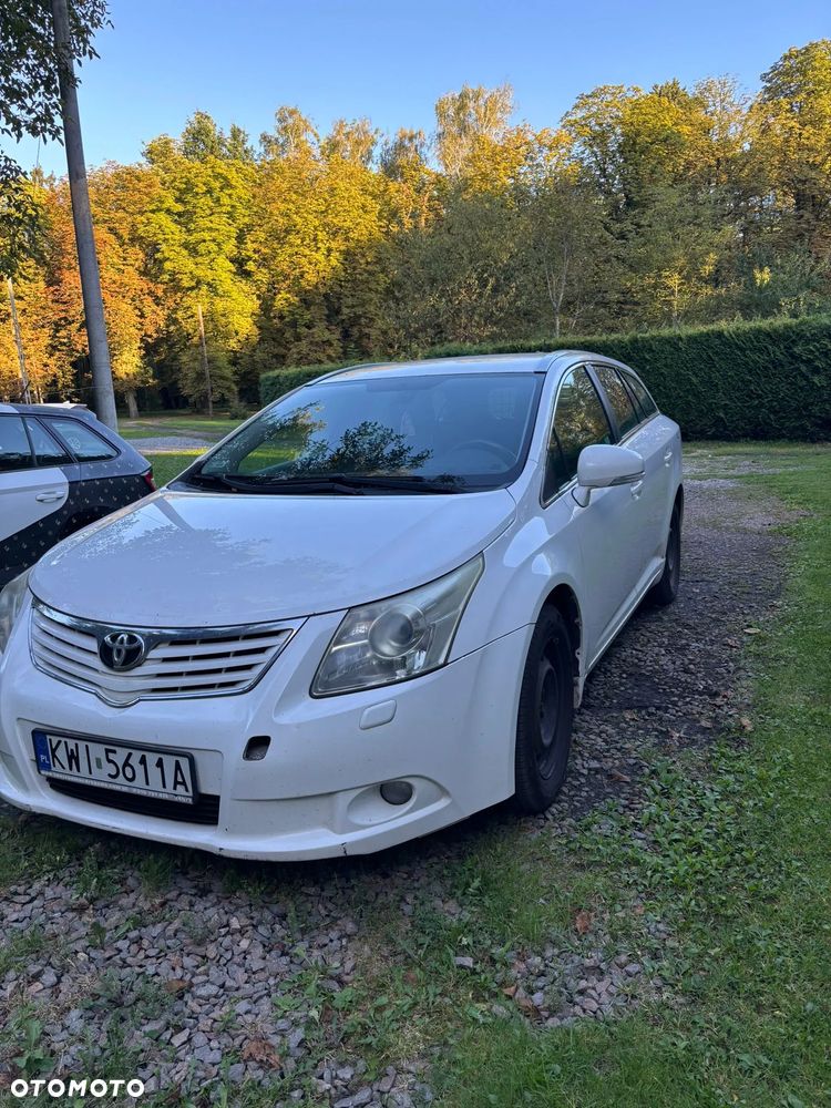 Toyota Avensis 1.6 Luna - 3