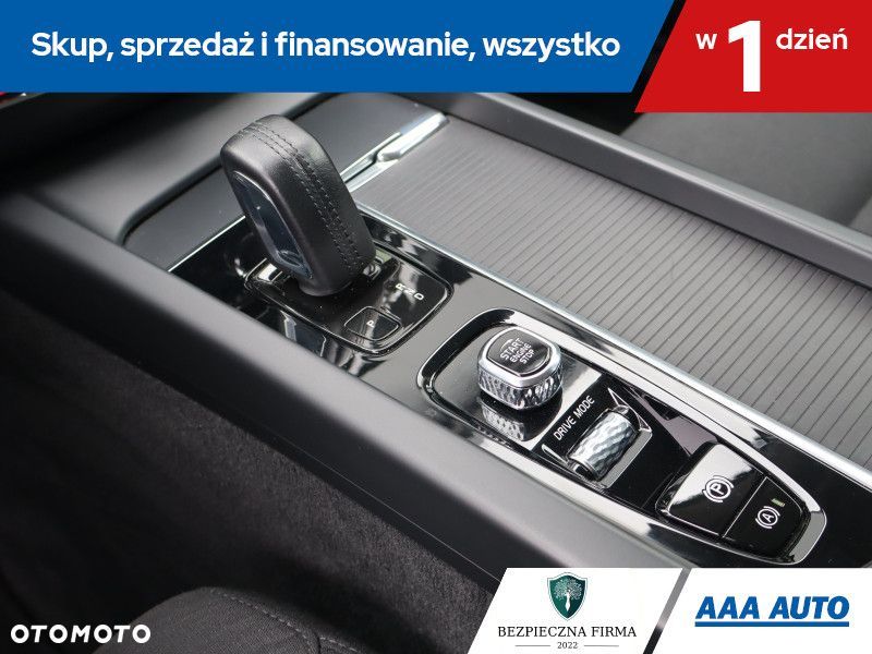 Volvo XC 60 - 18