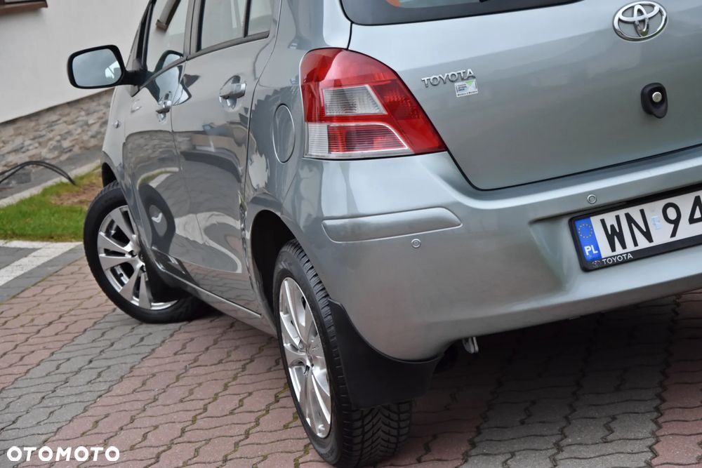 Toyota Yaris 1.33 VVT-i Multidrive S Executive - 11