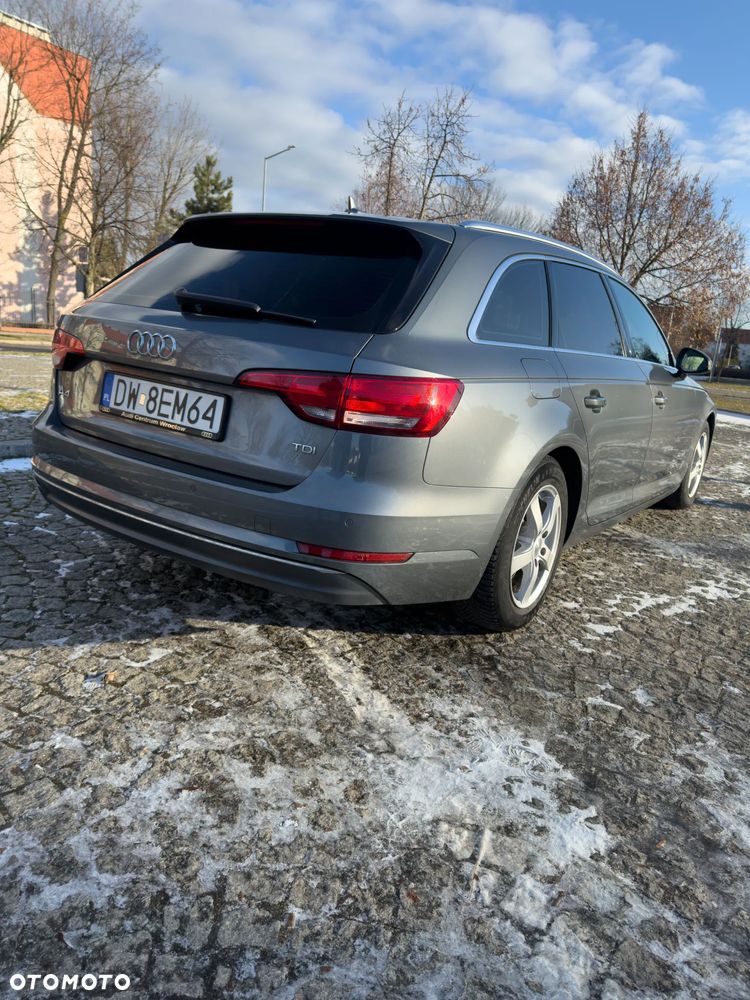 Audi A4 Avant 2.0 TDI S tronic - 11